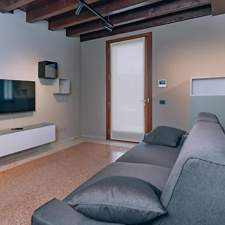 דירה Legnago Suite Apartments *