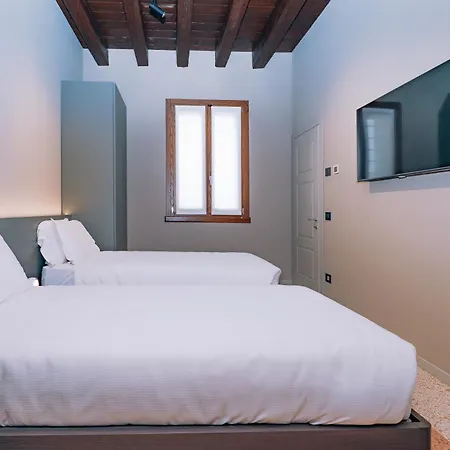 Legnago Suite Apartments Διαμέρισμα *