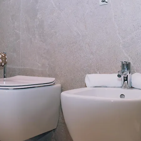 アパート Legnago Suite Apartments